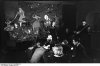 Bundesarchiv_Bild_101I-134-0793-35A,_Polen,_Ghetto_Warschau,_Unterhaltungsabend.jpg